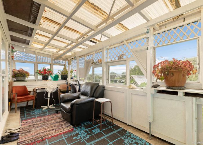  at 16 Frangipani Avenue, Manurewa, Auckland