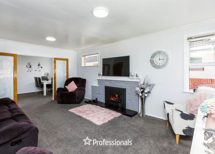  at 14 Courtenay Road, Heretaunga, Upper Hutt