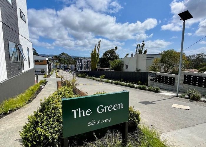  at 25 Don Oliver Lane, Glen Eden, Waitakere City, Auckland