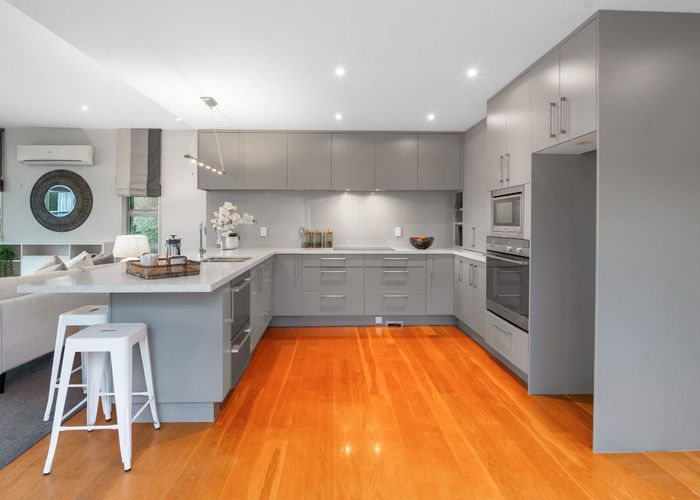  at 48 Hebron Road, Waiake, North Shore City, Auckland