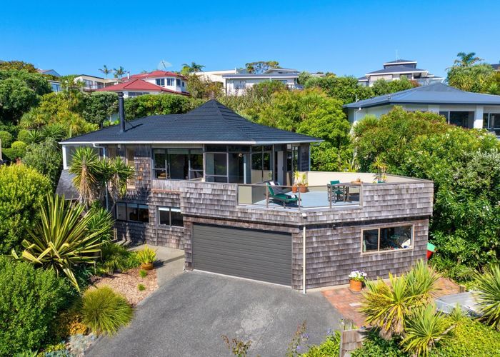  at 10 Chelverton Terrace, Red Beach, Rodney, Auckland