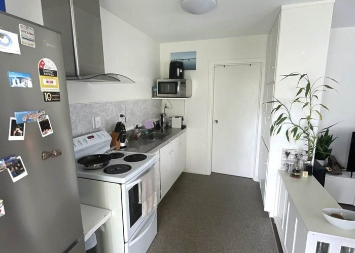  at 1/2 Abraham Place, Saint Johns, Auckland City, Auckland