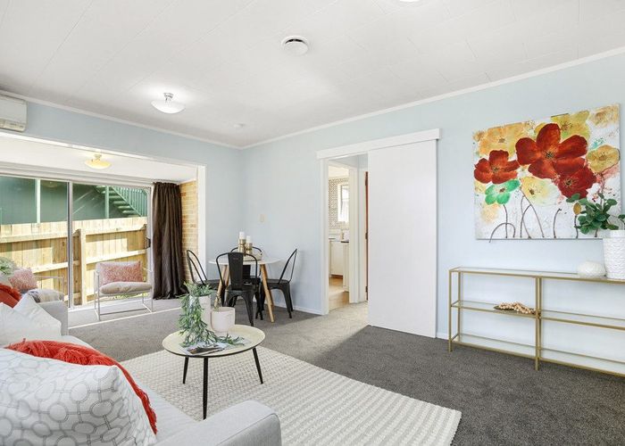  at 11 Lowry Crescent, Stokes Valley, Lower Hutt, Wellington