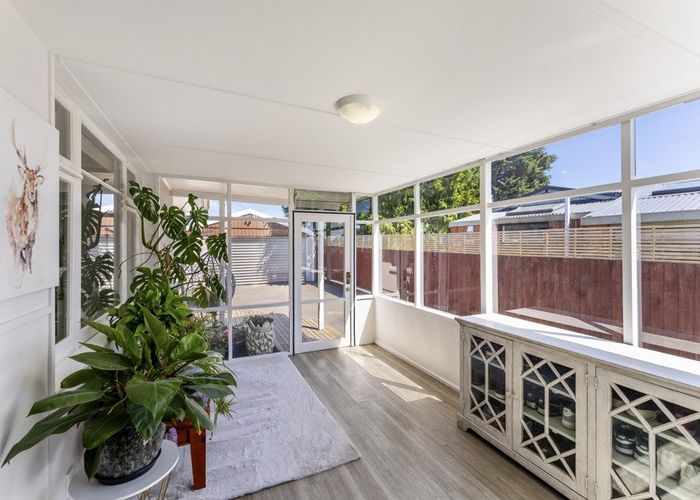  at 5 Weir Place, Hoon Hay, Christchurch City, Canterbury