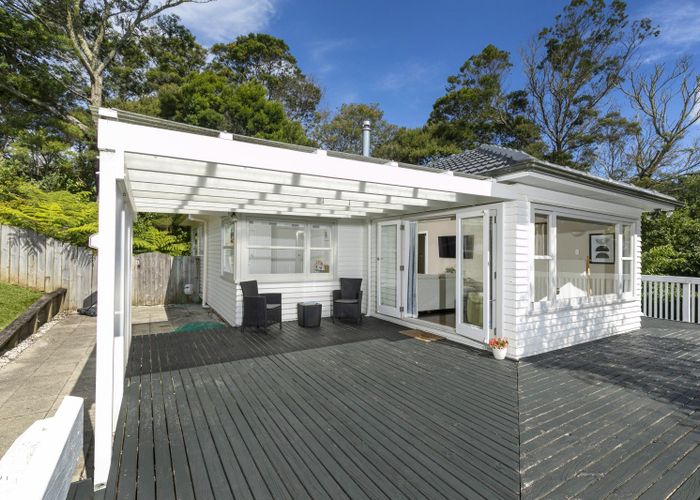  at 9 The Close, Greenhithe, Auckland