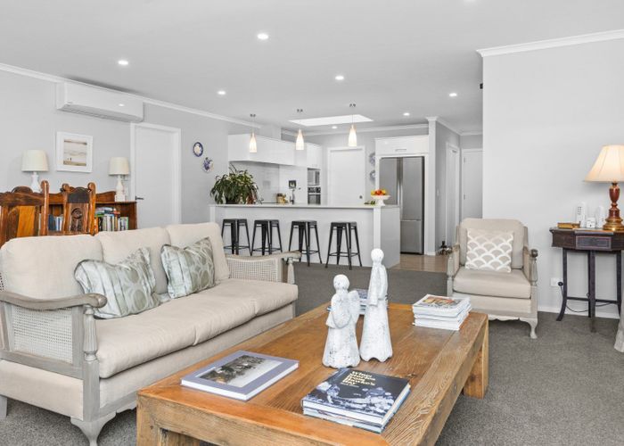  at 4 Arrow Place, Te Awa, Napier