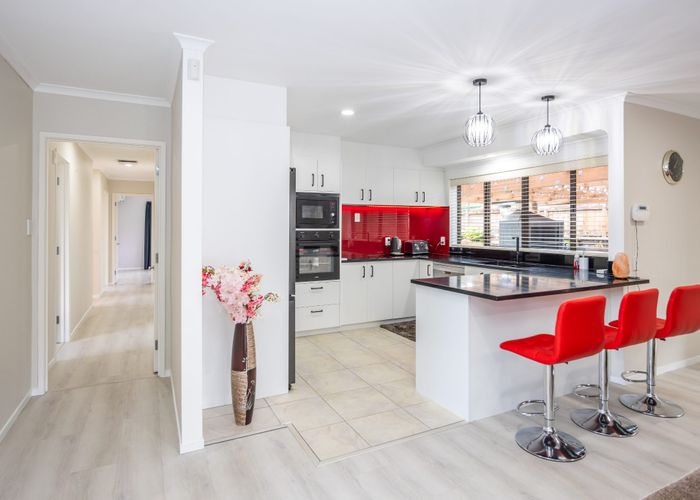  at 7 Hollinger Place, Nawton, Hamilton