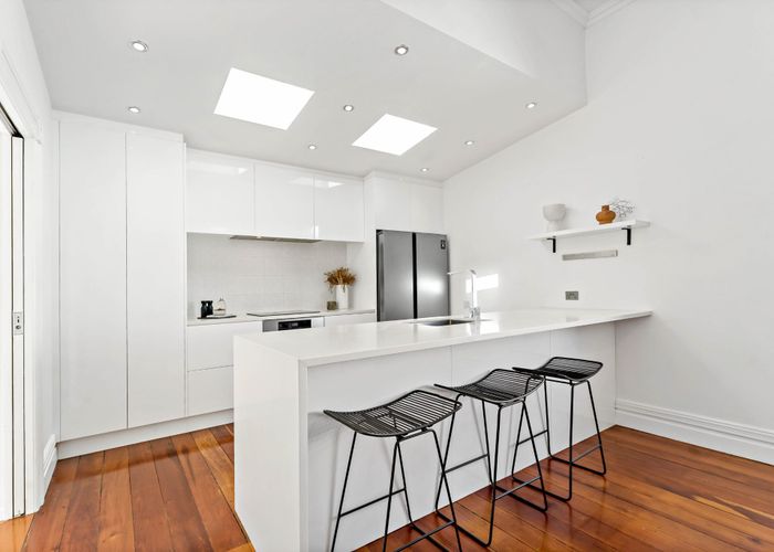  at 6 Kowhai Street, Mount Eden, Auckland City, Auckland