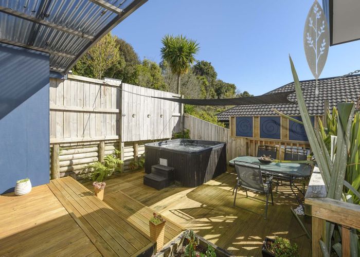  at 30 Waipuna Grove, Welcome Bay, Tauranga