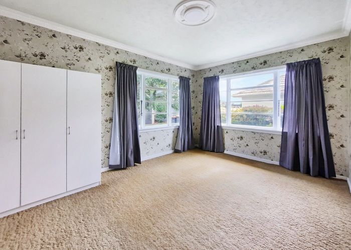  at 80 Middleton Road, Upper Riccarton, Christchurch