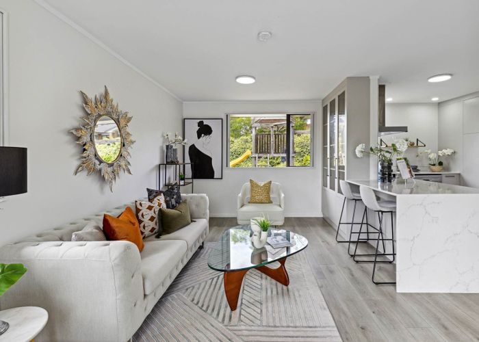  at 35 Jadewynn Drive, Massey, Waitakere City, Auckland