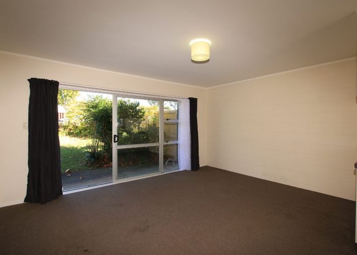 at 3/13 Seabrook Avenue, New Lynn, Waitakere City, Auckland