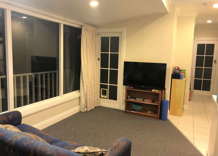  at 113 Barnard Street, Wadestown, Wellington