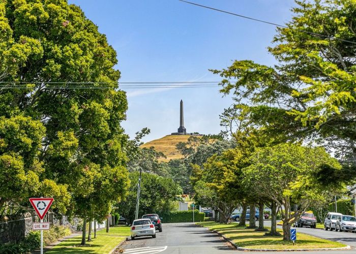  at 1/71 Moana Avenue, One Tree Hill, Auckland City, Auckland