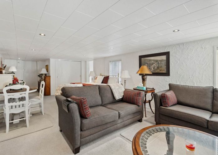  at 32 Halsey Drive, Lynfield, Auckland City, Auckland