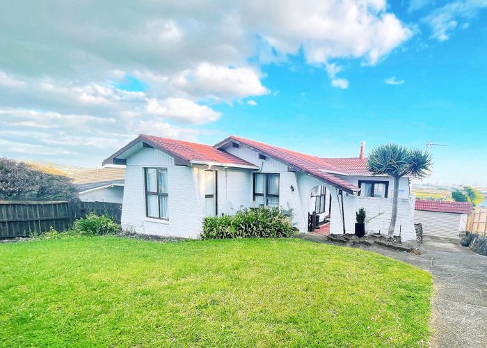  at 28 Ellesmere Crescent, Pakuranga Heights, Auckland