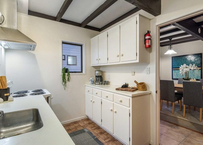  at 2/87 Manuka Road, Bayview, North Shore City, Auckland