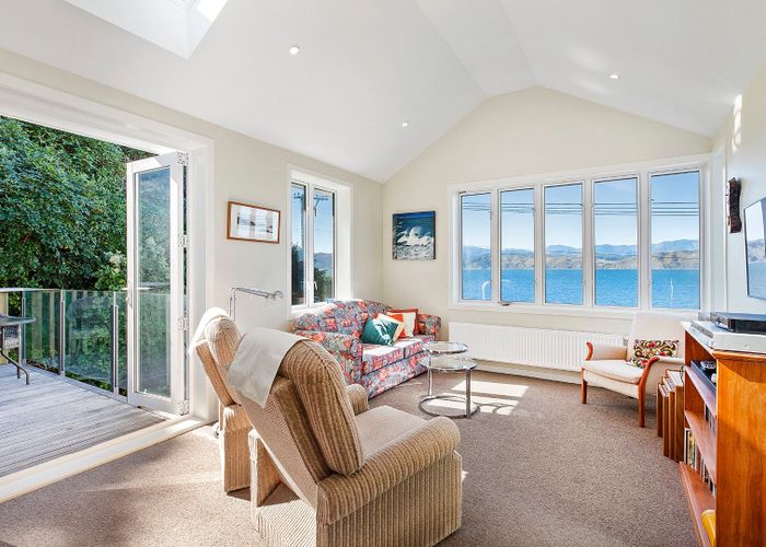  at 477 Karaka Bay Road, Karaka Bays, Wellington