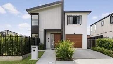  at 14 Fitch Lane, Wallaceville, Upper Hutt