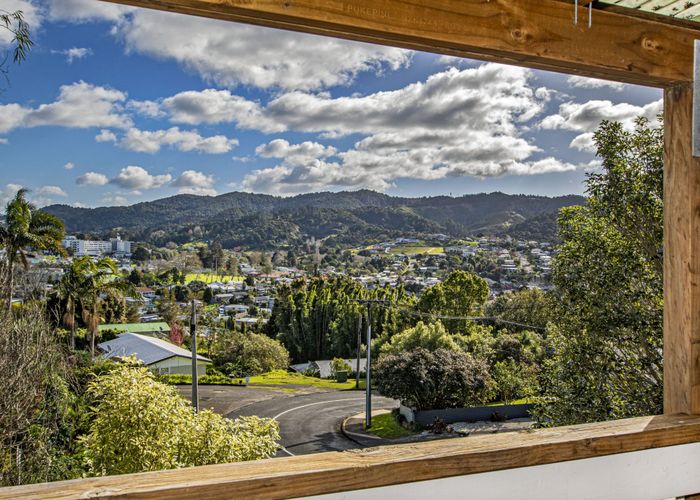  at 53 Hilltop Avenue, Morningside, Whangarei