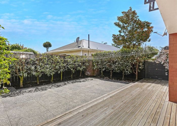  at 79 Kahu Road, Fendalton, Christchurch City, Canterbury