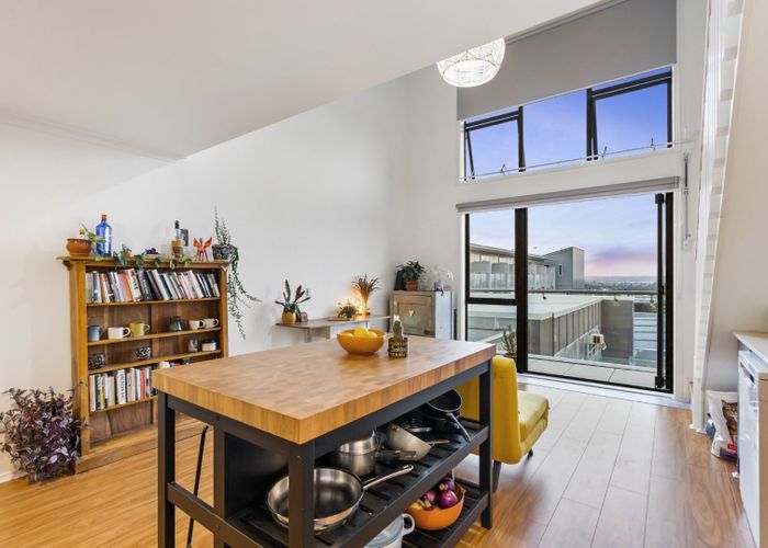  at 2H/12 Charles Street, Mount Eden, Auckland City, Auckland