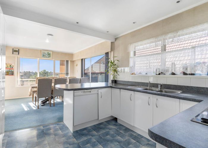 Free property data for 76 Clark Road, Pahurehure, Papakura homes.co.nz