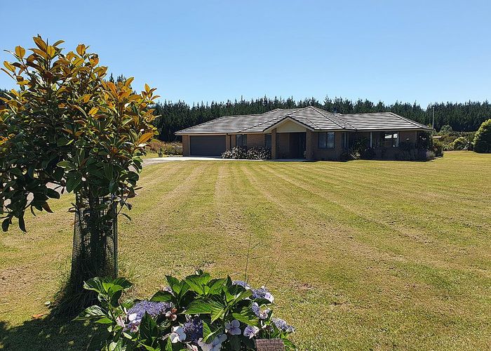  at 31 Kanuka Drive, Waitarere, Levin