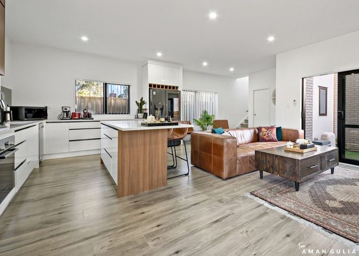  at 15A Arney Road, Ranui, Waitakere City, Auckland