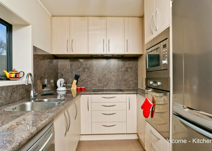  at 17a Ridgewood Crescent, Birkenhead, North Shore City, Auckland