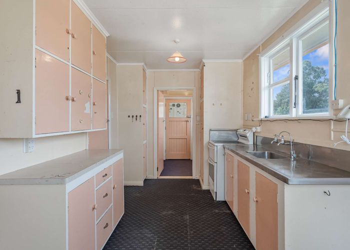  at 136 Ashmore Street, Halfway Bush, Dunedin