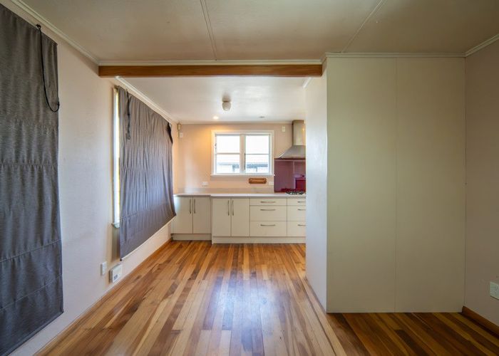  at 27 Willis Street, Bader, Hamilton