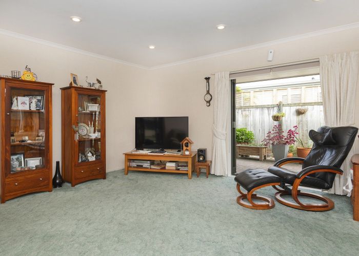  at 4 Coulston Place, Riverdale, Gisborne