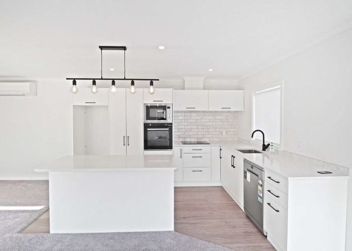  at 4 Martha Turnell Crescent, Manor Park, Lower Hutt, Wellington