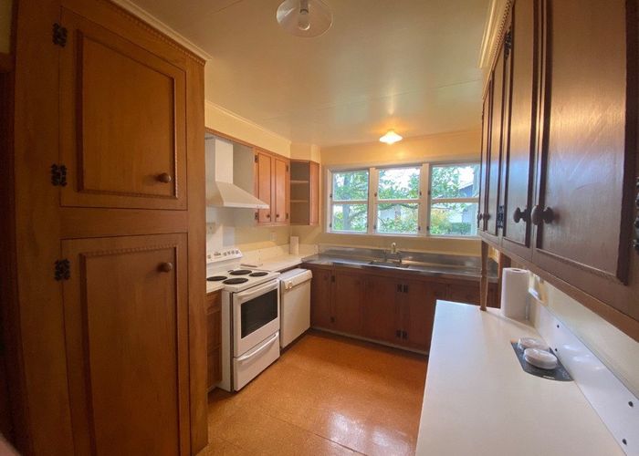  at 21 Essex Street, Masterton