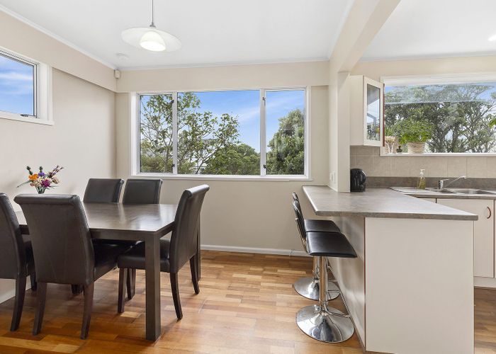  at 6 Cheyne Walk, Newlands, Wellington