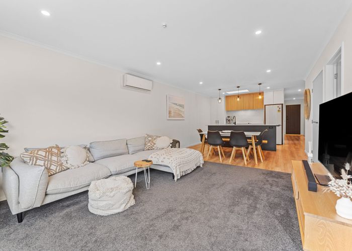  at 37 Rosslands Avenue, Karaka, Papakura