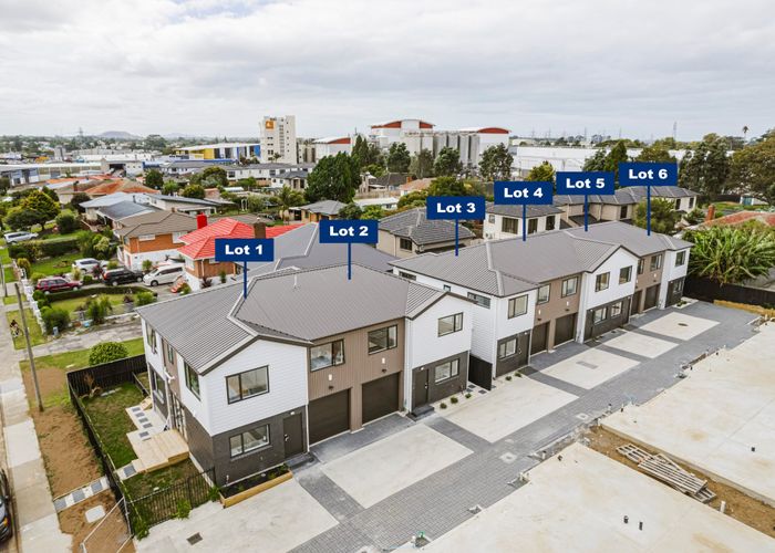  at 17E McCullough Avenue, Papatoetoe, Manukau City, Auckland