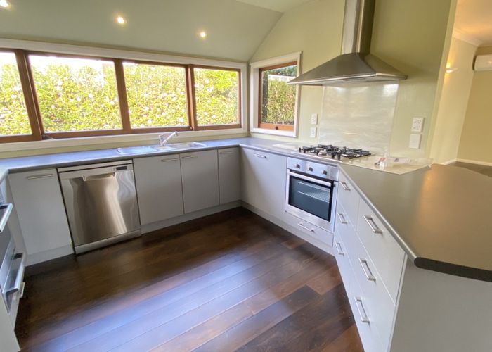  at 90 Te Kawa Road, Greenlane, Auckland City, Auckland