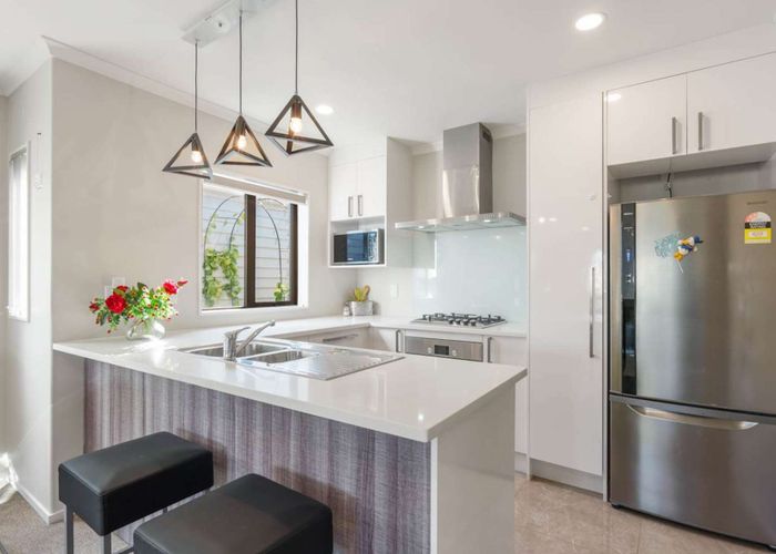  at 4 Tribute Loop, Takanini, Papakura, Auckland