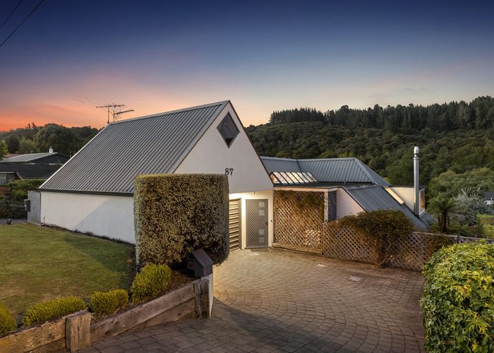  at 87 Martin Road, Fairfield, Dunedin