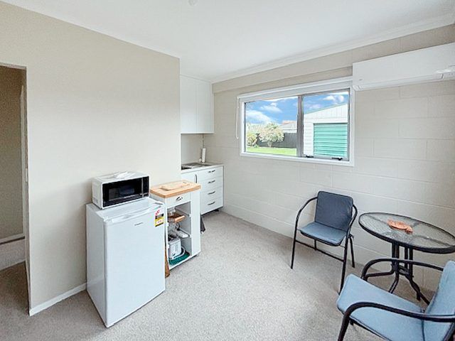  at 20 Matuhi Rise, Henderson, Waitakere City, Auckland