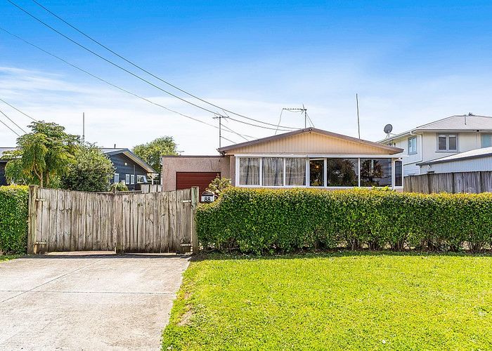  at 88 Second View Avenue, Beachlands, Auckland