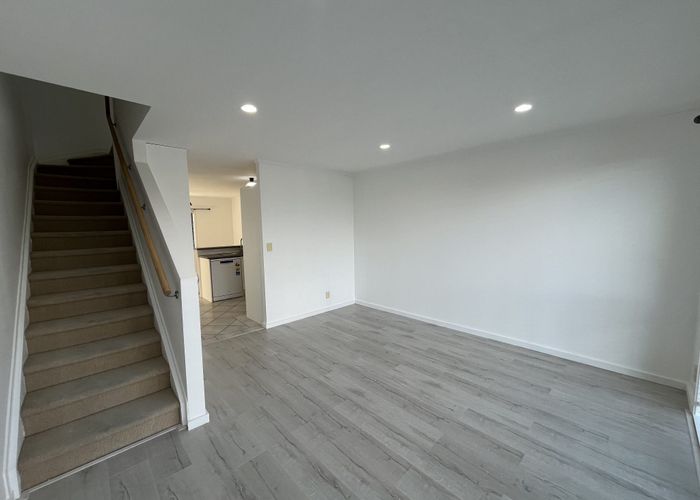  at 12/8 Flynn Street, Birkdale, North Shore City, Auckland