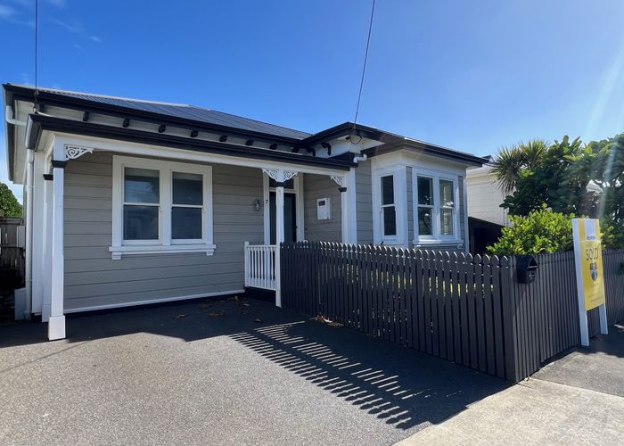  at 7 Queen Street, Petone, Lower Hutt