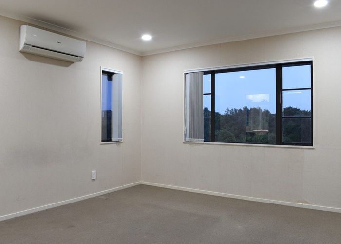  at 9 Multose Drive, Flat Bush, Manukau City, Auckland