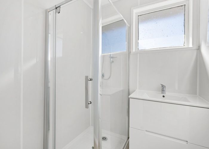  at 9/85 Edmonton Road, Henderson, Waitakere City, Auckland
