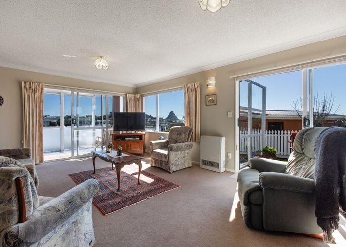  at 2/56 Bayly Road, Blagdon, New Plymouth