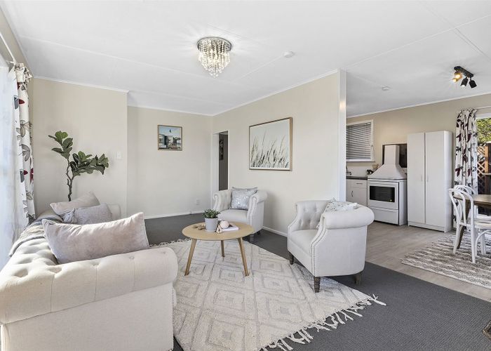 at 108 Arahura Crescent, Waitangirua, Porirua
