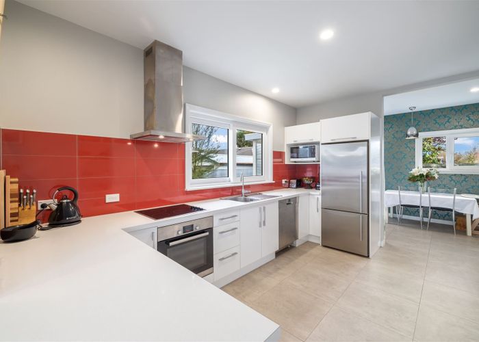  at 92 Mcfaddens Road, St Albans, Christchurch
